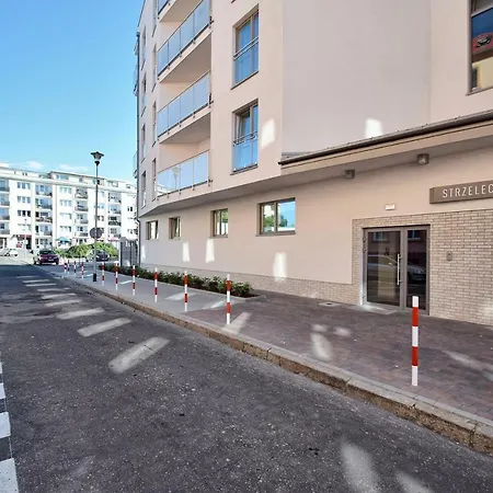 Sunflowers Apartament Przy Strzeleckiej W Kolobrzegu * Kolobřeh